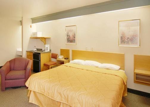 Inn Sleep Near Idaho Center 3*